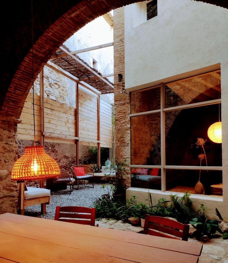 Can Tando, antiguo pajar de piedra restaurado Sant Jordi Desvalls Exterior foto
